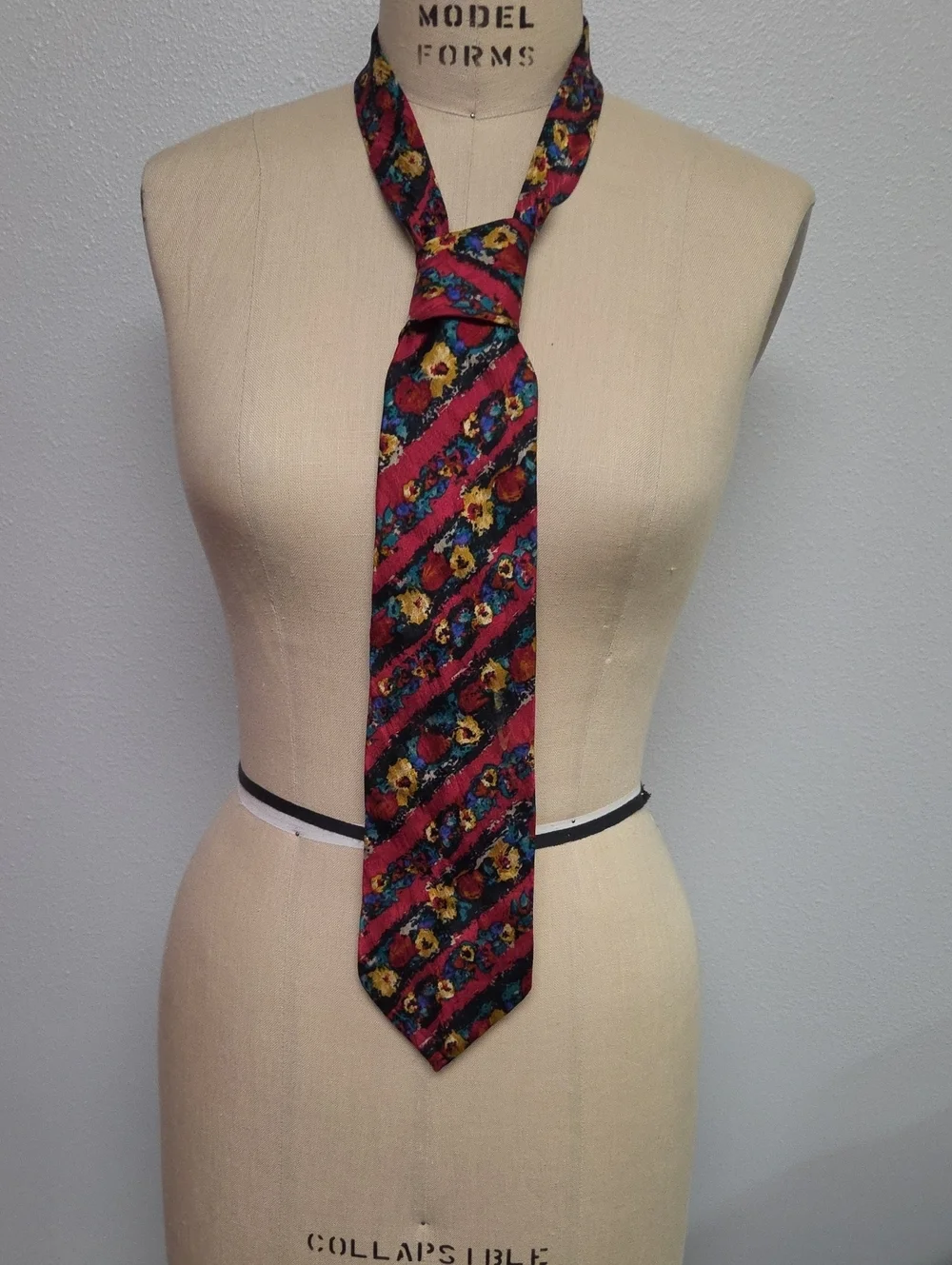 Ermenegildo Zegna Red Floral Diagonal Stripe Silk Tie